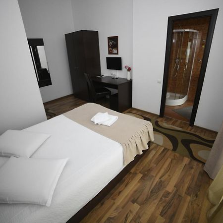 Pensiunea Zbor Cluj Napoca Bagian luar foto